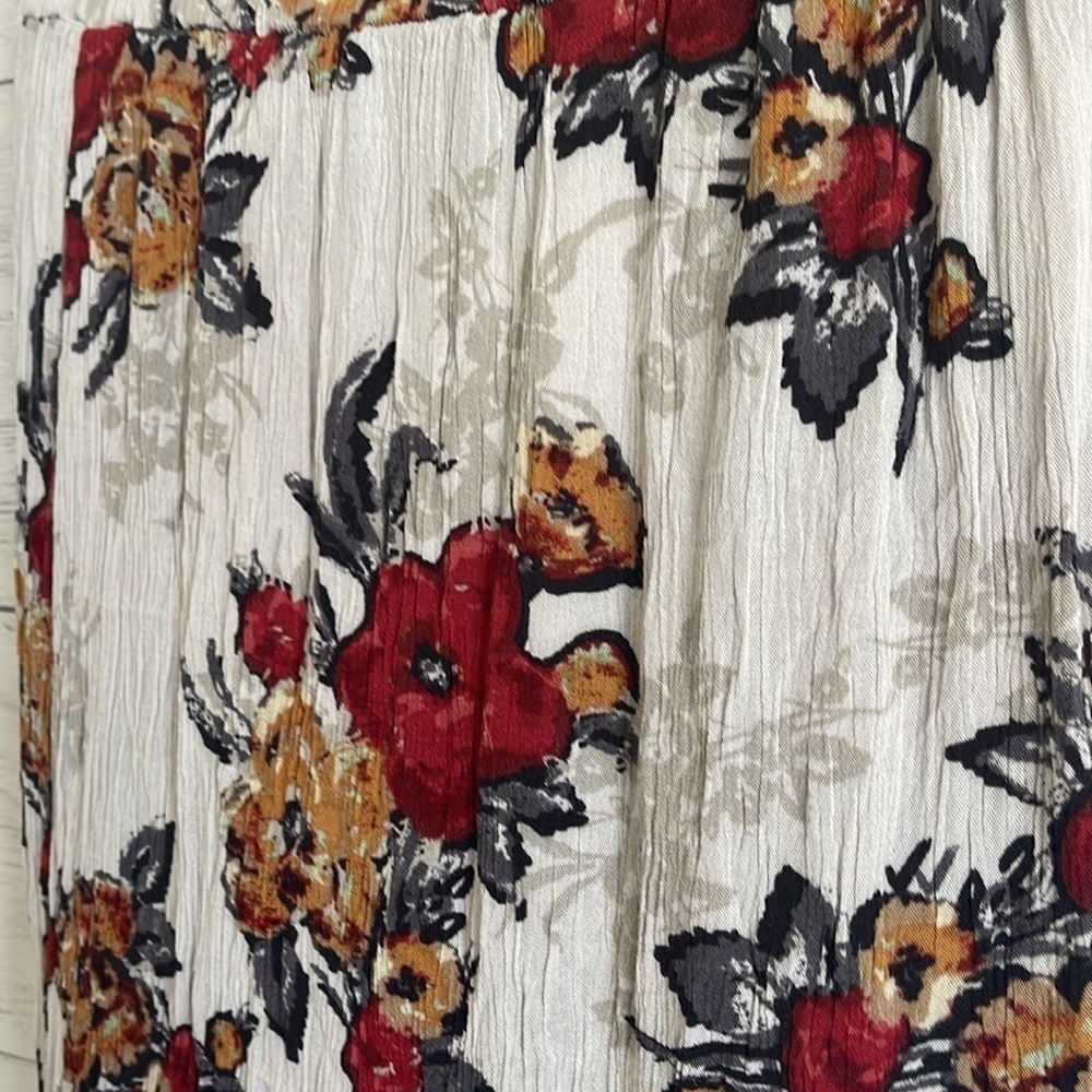 ILLA ILLA Floral Maxi Skirt l SIZE S - Picture 6 of 9